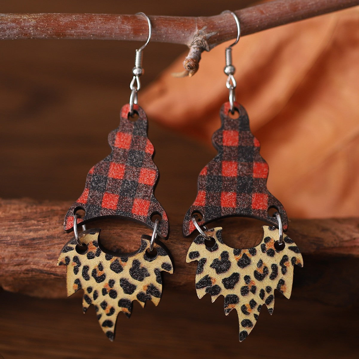Wholesale Christmas  beard plaid leopard pendant earrings wooden earrings
