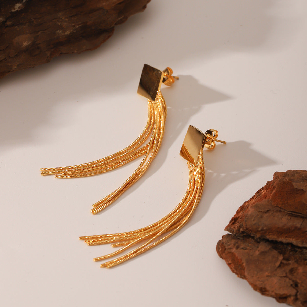 Wholesale  stainless steel tassel earrings vacuum plating 18K gold anti-allergy earrings