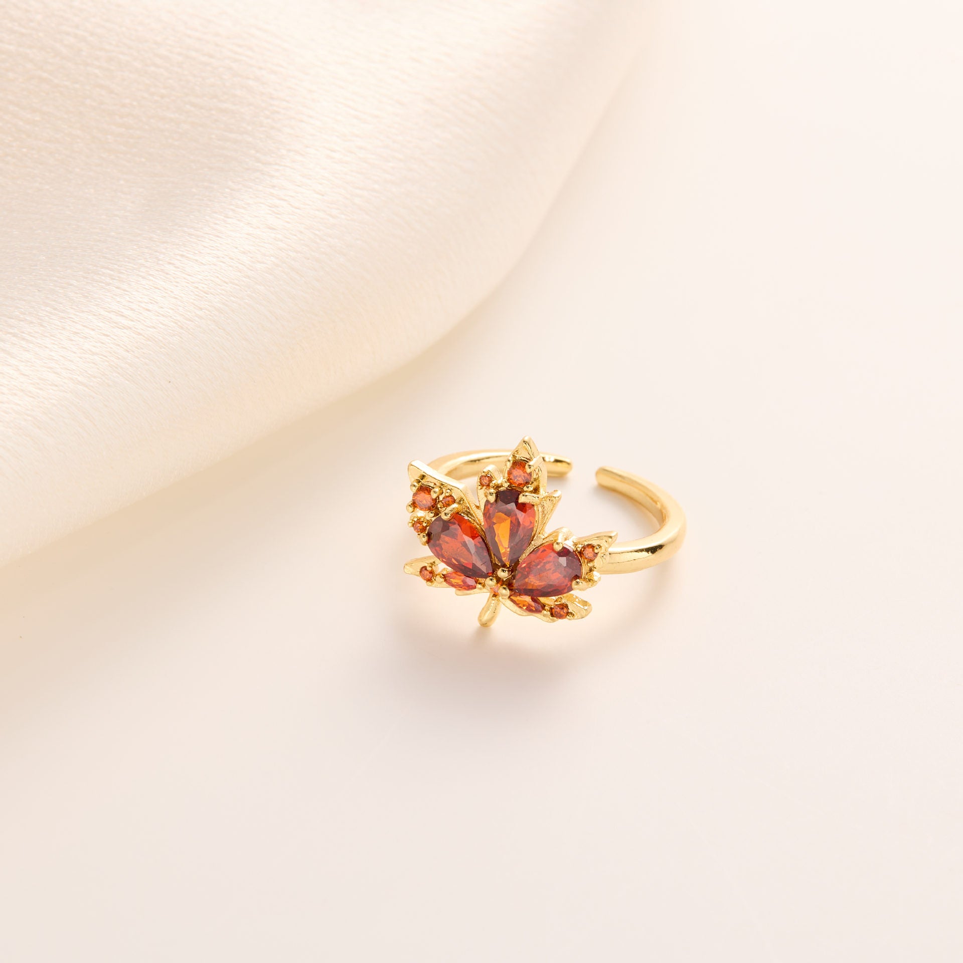 Wholesale Copper Micro-diamond Exquisite Shiny Light Luxury Open Rings ACC-RS-XuHao002