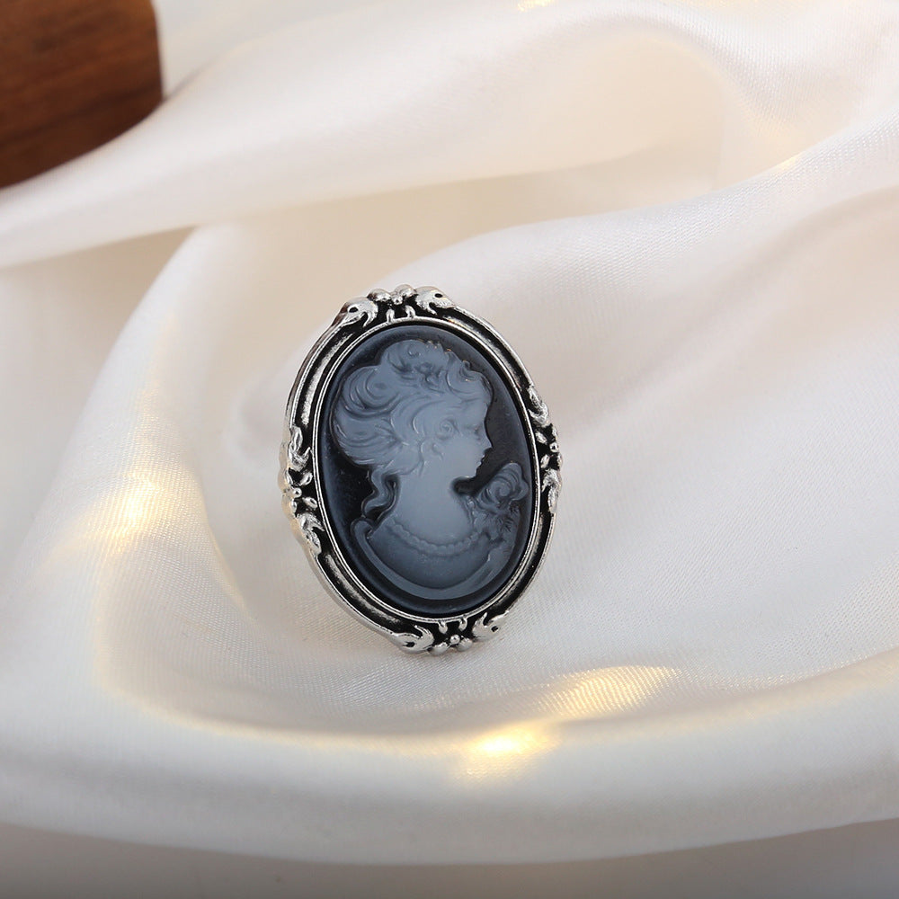 Wholesale Vintage Cameo Oval Portrait Ring Women Retro Court Style Fashion Jewelry Accessory Gift