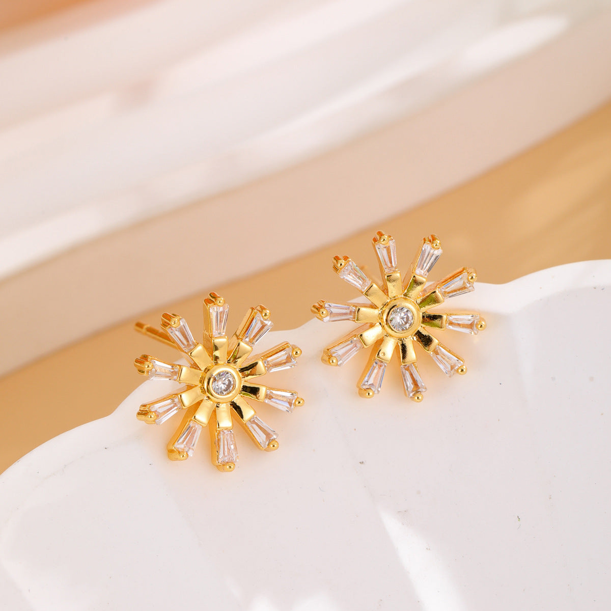 Wholesale Stainless Steel  Petal Diamond Full Diamond Flash Light Luxury Earrings