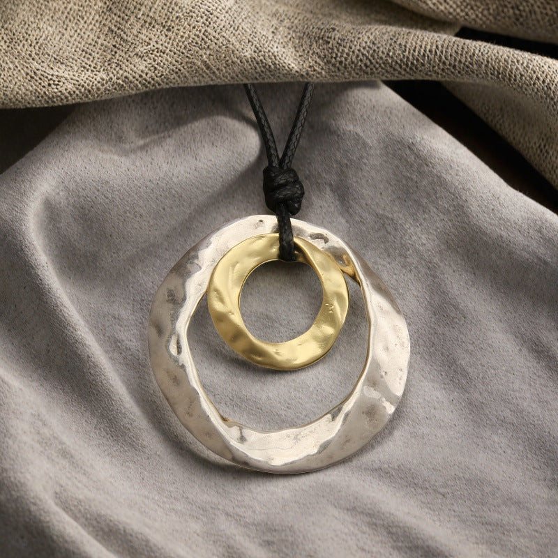 Wholesale Retro Irregular Double Ring Pendant Necklace