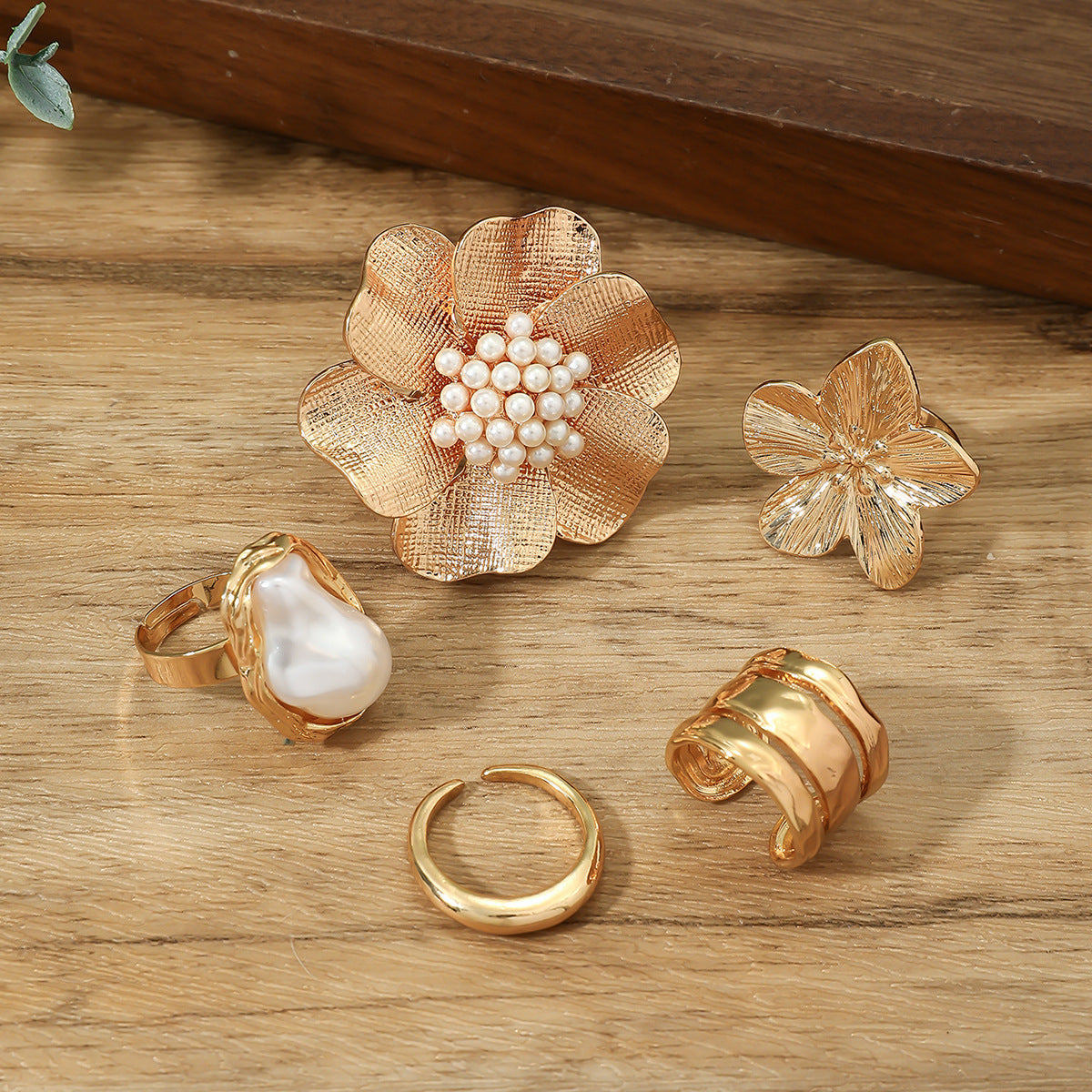 Wholesale high-end ins ring bracelet simple niche retro exaggerated open ring