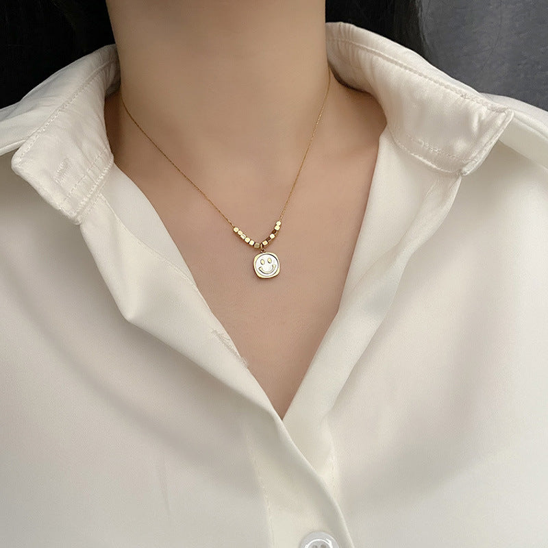 Wholesale Shell Smiley Face Titanium Steel Non-Fading Light Luxury Necklace