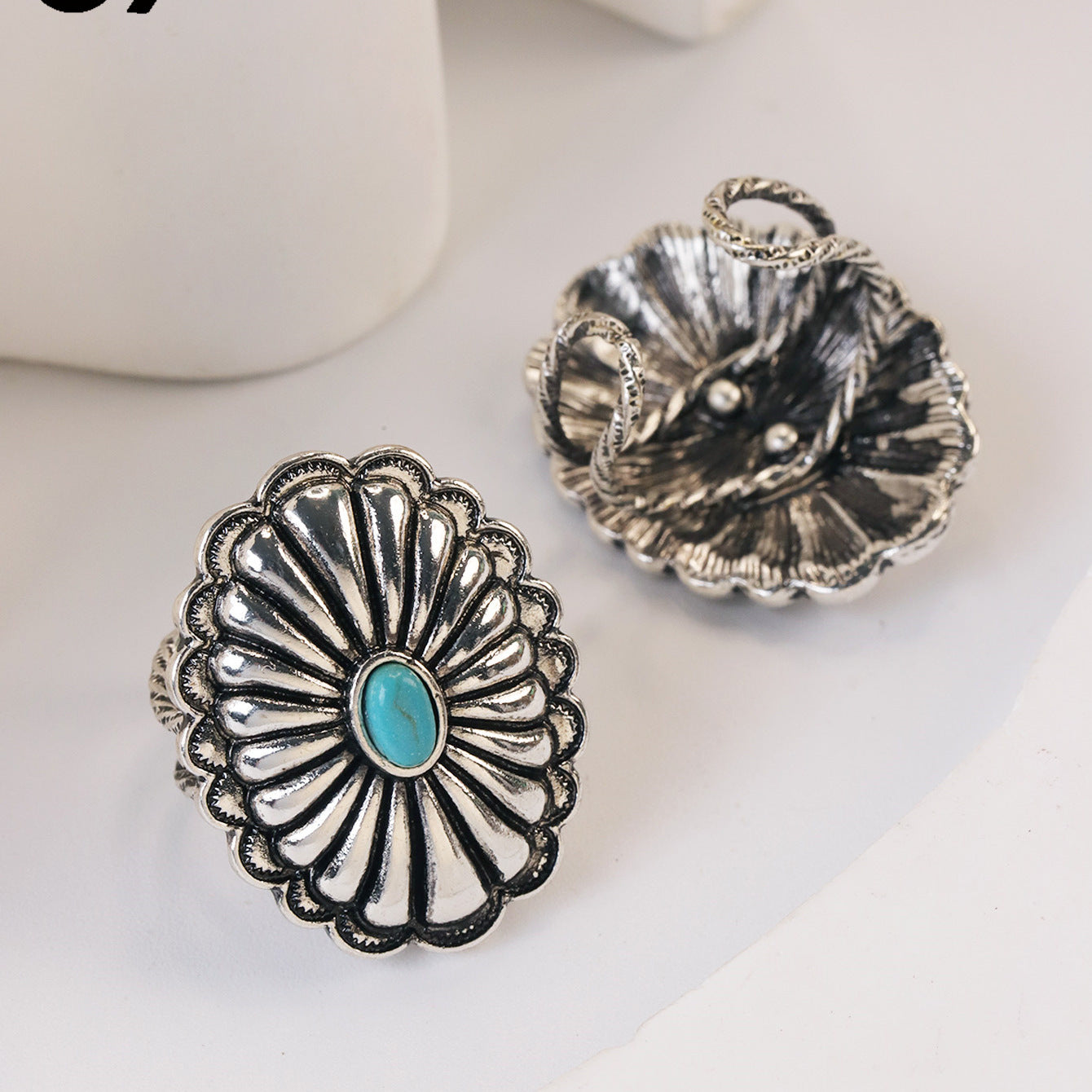 Wholesale Zinc Alloy Inlay Flower Ring Set Retro Ethnic Style Fashion Accessory for Women Gift
