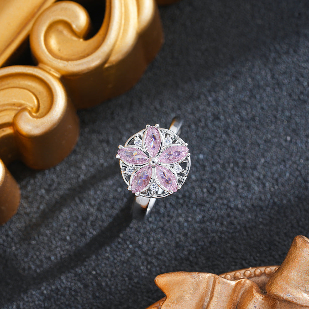 Wholesale Chic Flower Petal Rotating Ring with Rhinestone Titanium Steel Gold Finish Jewelry Accessory