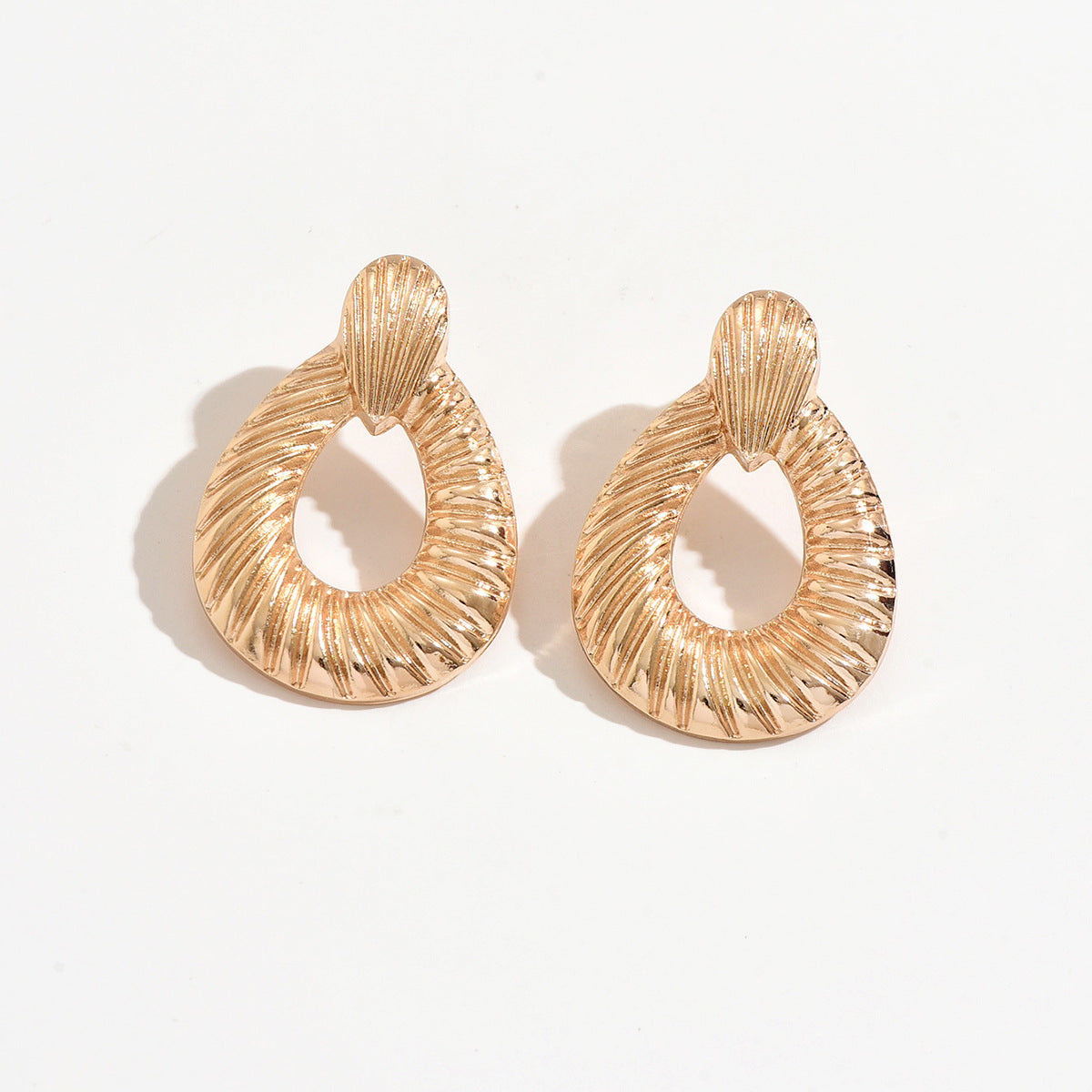 Wholesale French Geometric Imitation Pearl Ear Studs Boutique Resale Jewelry Accessory