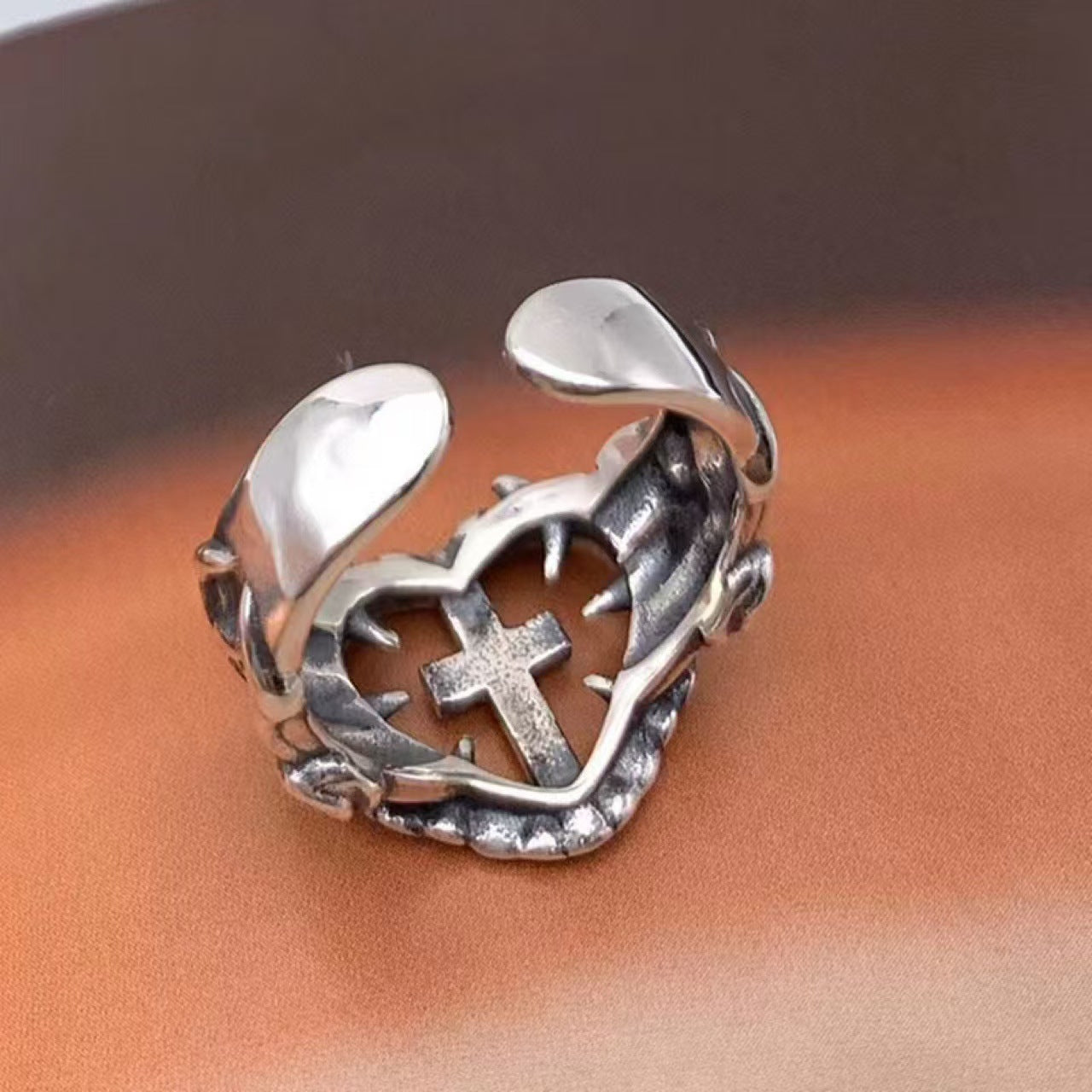Wholesale Thorn Love Cross Ring Retro Rings