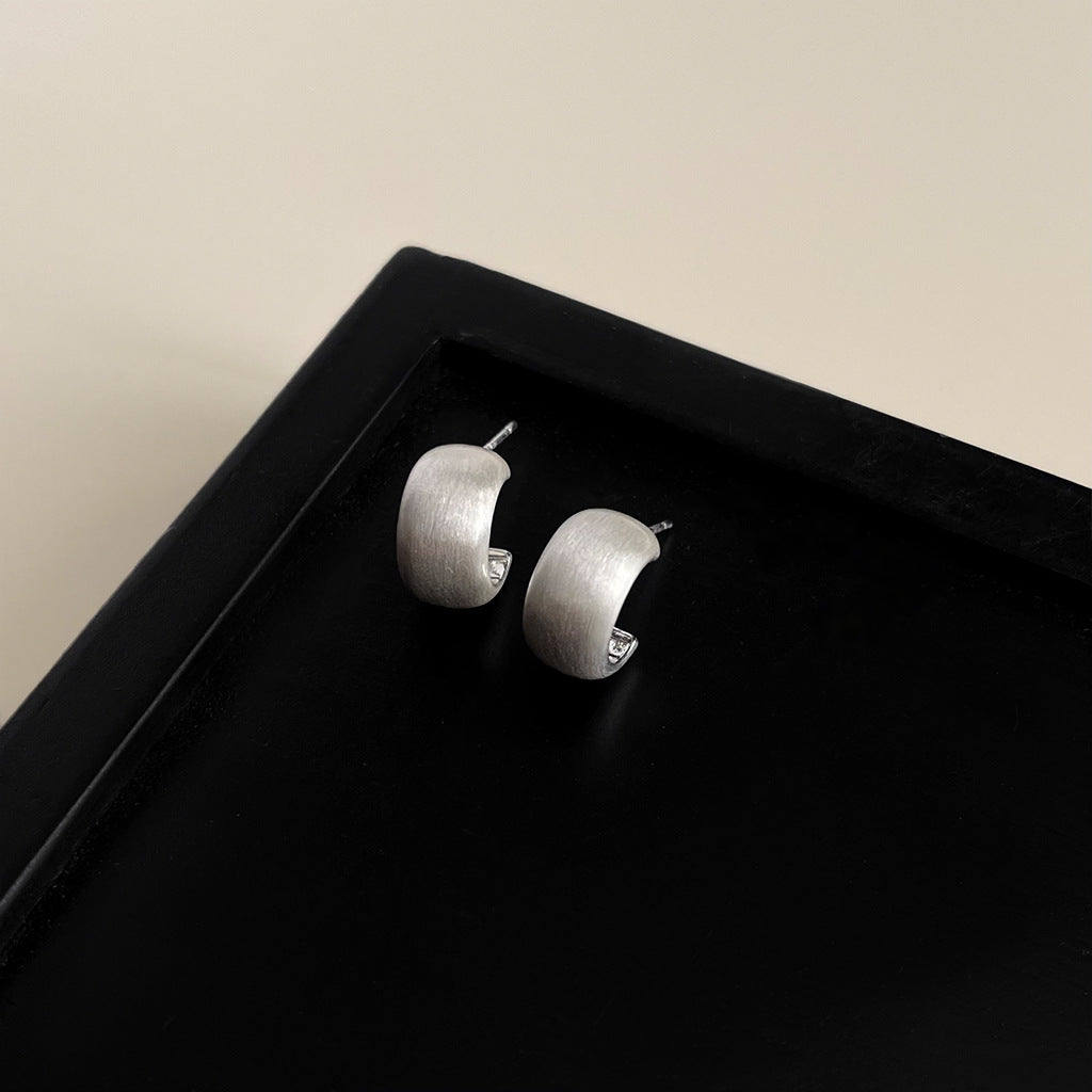 Wholesale  simple brushed frosted bean stud earrings