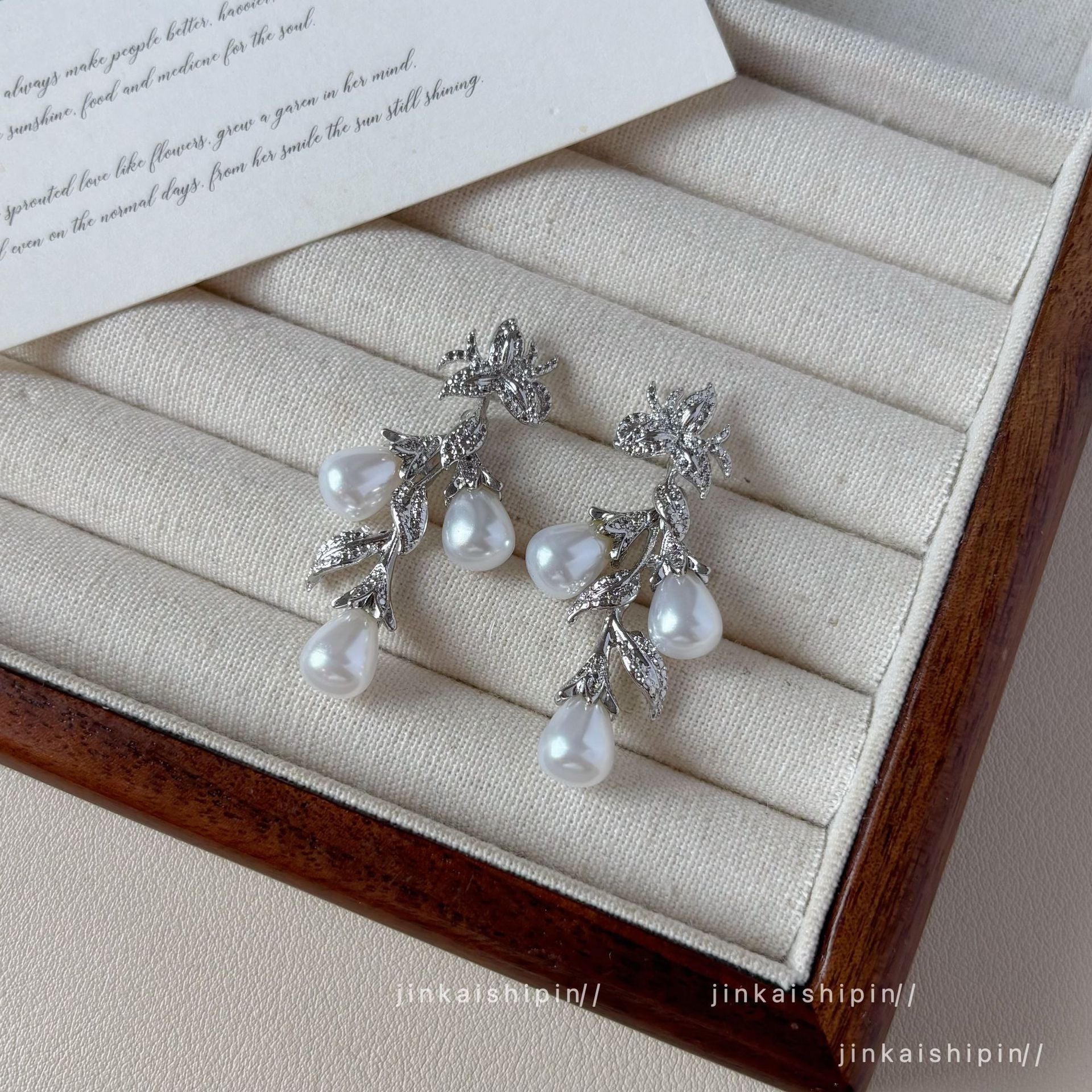 Wholesale Flash Zircon Pearl Earrings