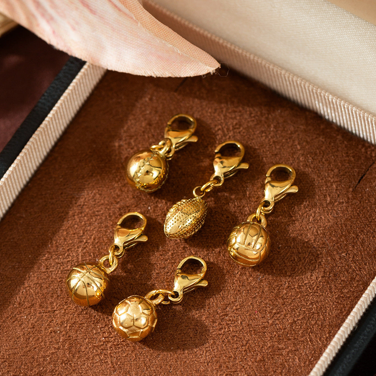 Wholesale Stainless steel ball-shaped adjustable pendant necklace