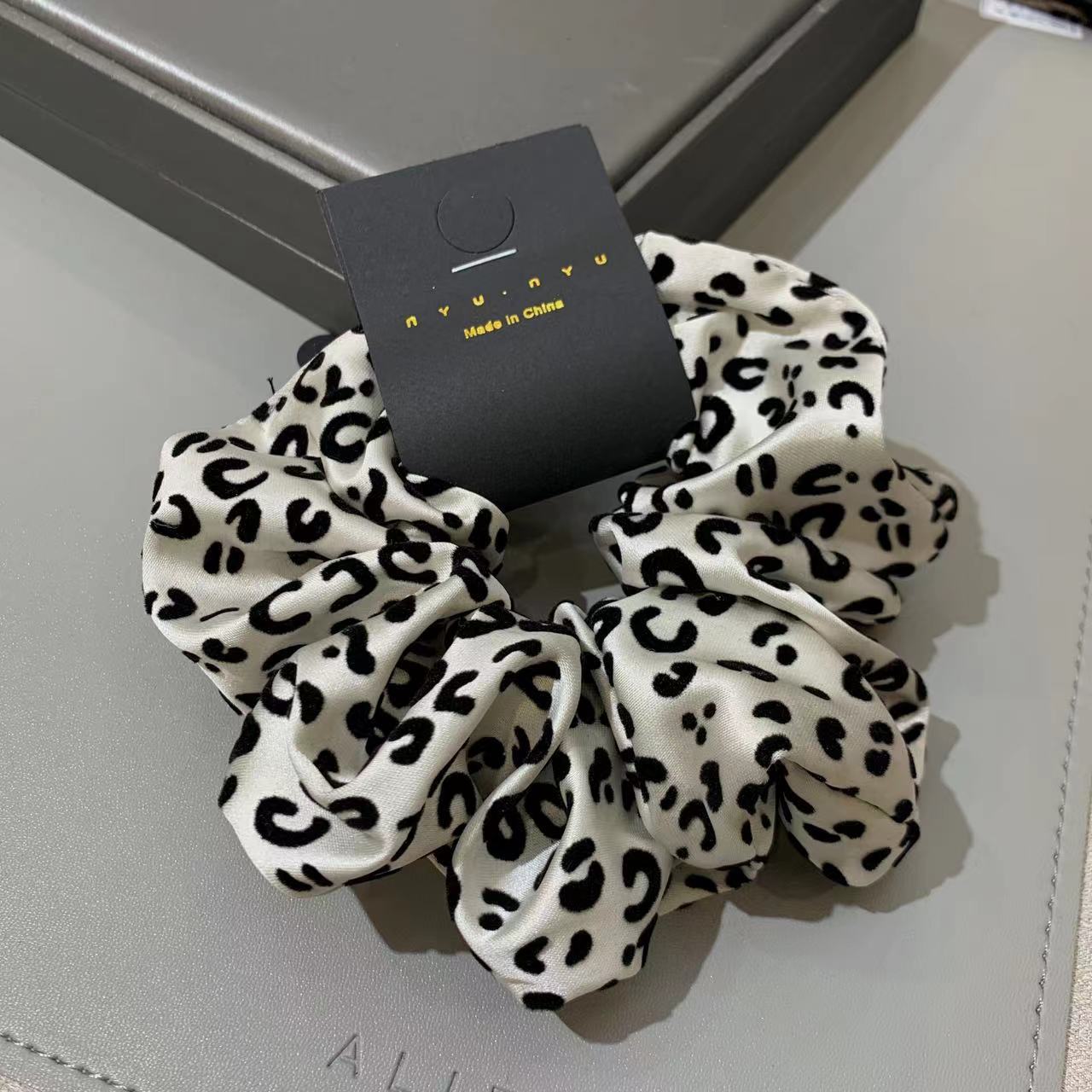 Wholesale Fashion Satin Flocked Leopard Hair Tie ACC-HS-Fanz003