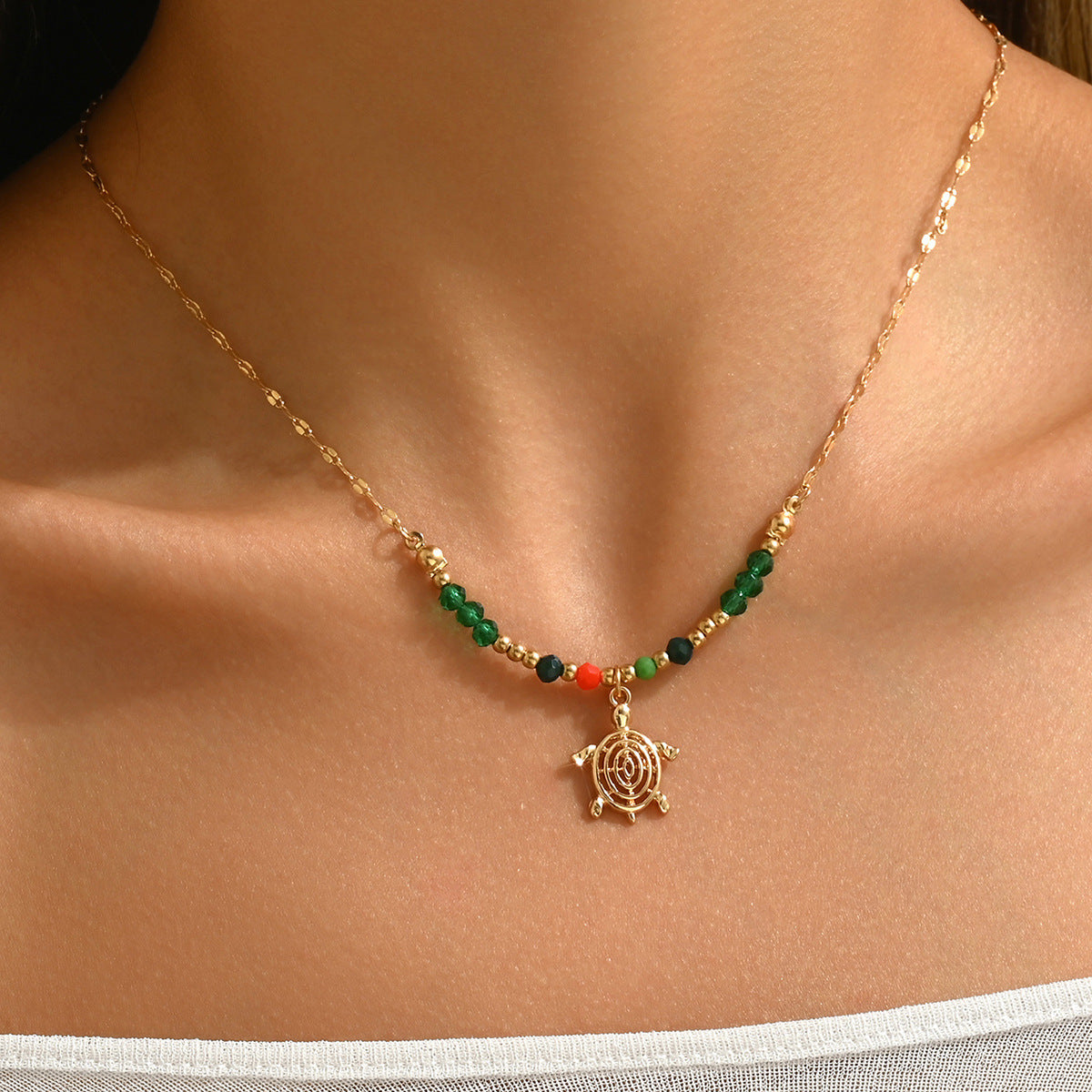 Wholesale Retro Beach Style Turtle Pendant  Turquoise Beaded Necklace