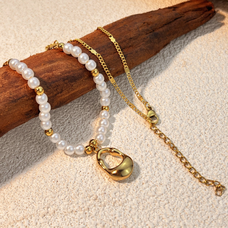 Wholesale stainless steel pearl shell necklace niche high sense beaded clavicle chain titanium steel jewelry