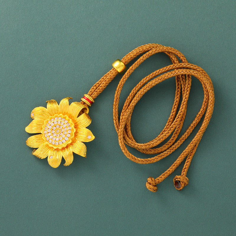 Wholesale Retro Brushed Sunflower Pendant Copper Electroplated Fashion Jewelry Accessory for Gift or Boutique Resale