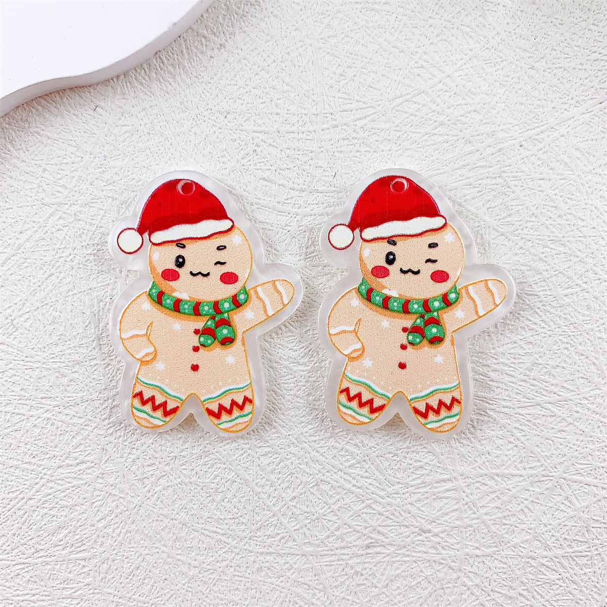 Wholesale 10pcs Acrylic Embossed Print Santa Elk Snowman Christmas Series Pendant