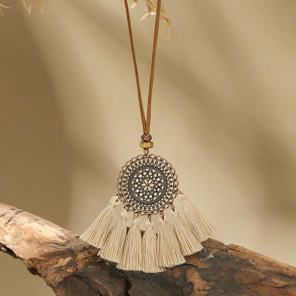 Wholesale Hot sale long necklace bohemian style tassel flower pendant ethnic style retro necklace