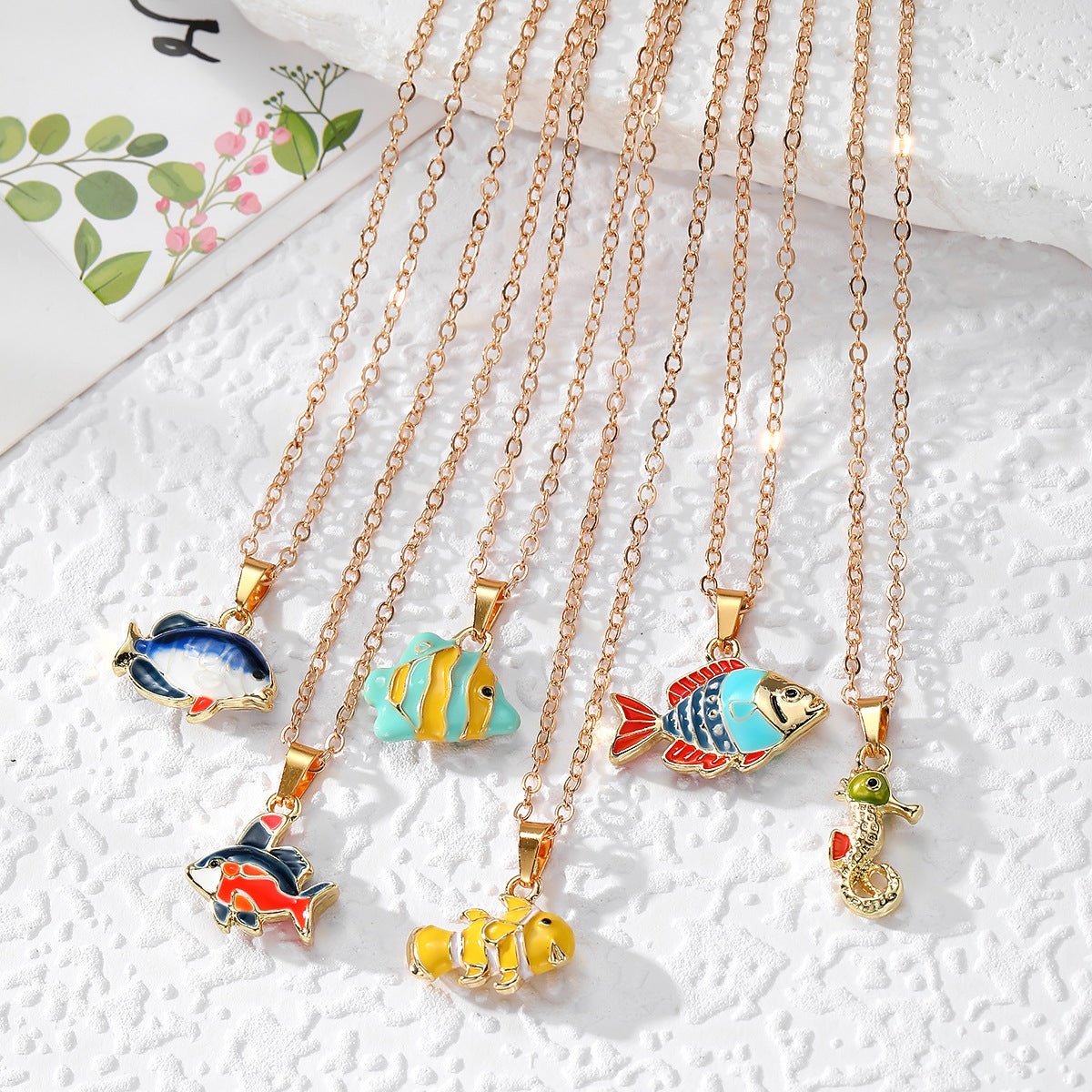 Wholesale Trendy 3D Cartoon Ocean Animal Alloy Dripping Oil Pendant Necklace Jewelry Accessory For Gift
