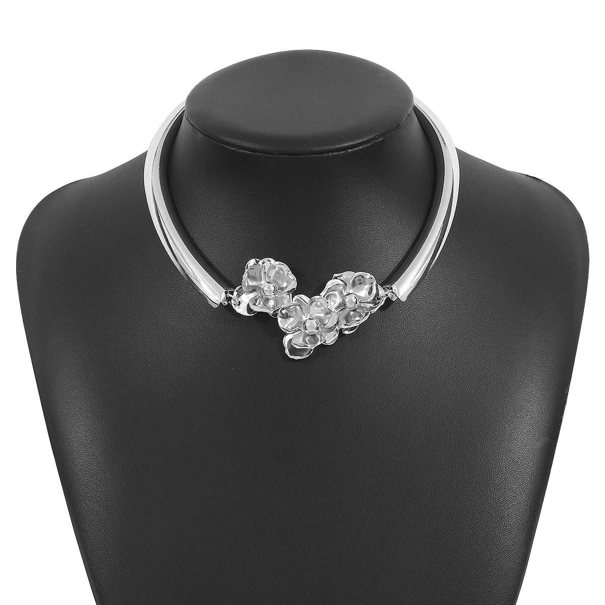 Wholesale Flower Earrings Fashion Retro All-match Metal Style Symmetrical Earrings