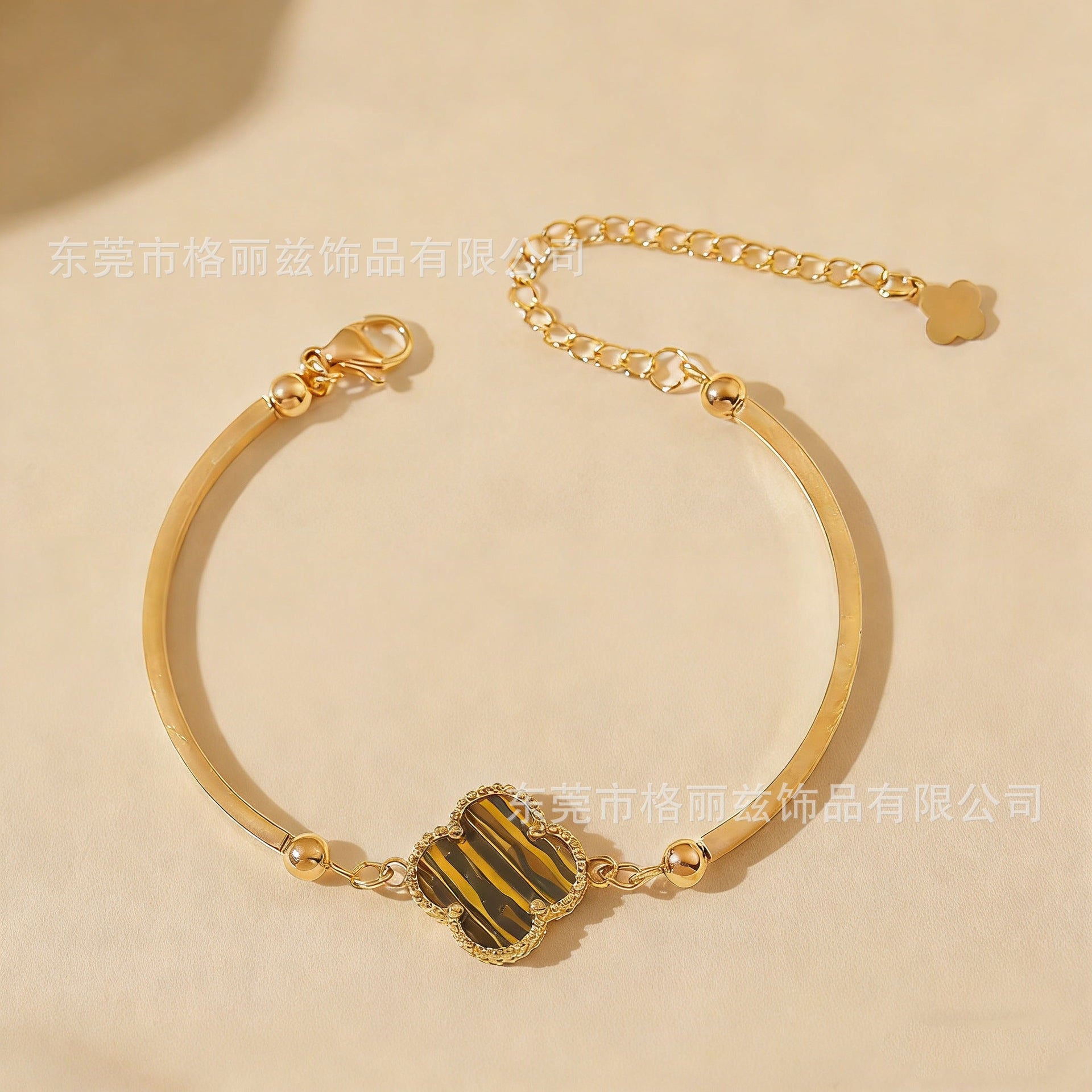 dxx-img:d6802a5e5431cceb14d738146c9e535c,ACC-BT-6082784941138-M1,ACC-BT-6082784941154-M1,ACC-BT-6038809857080-M1