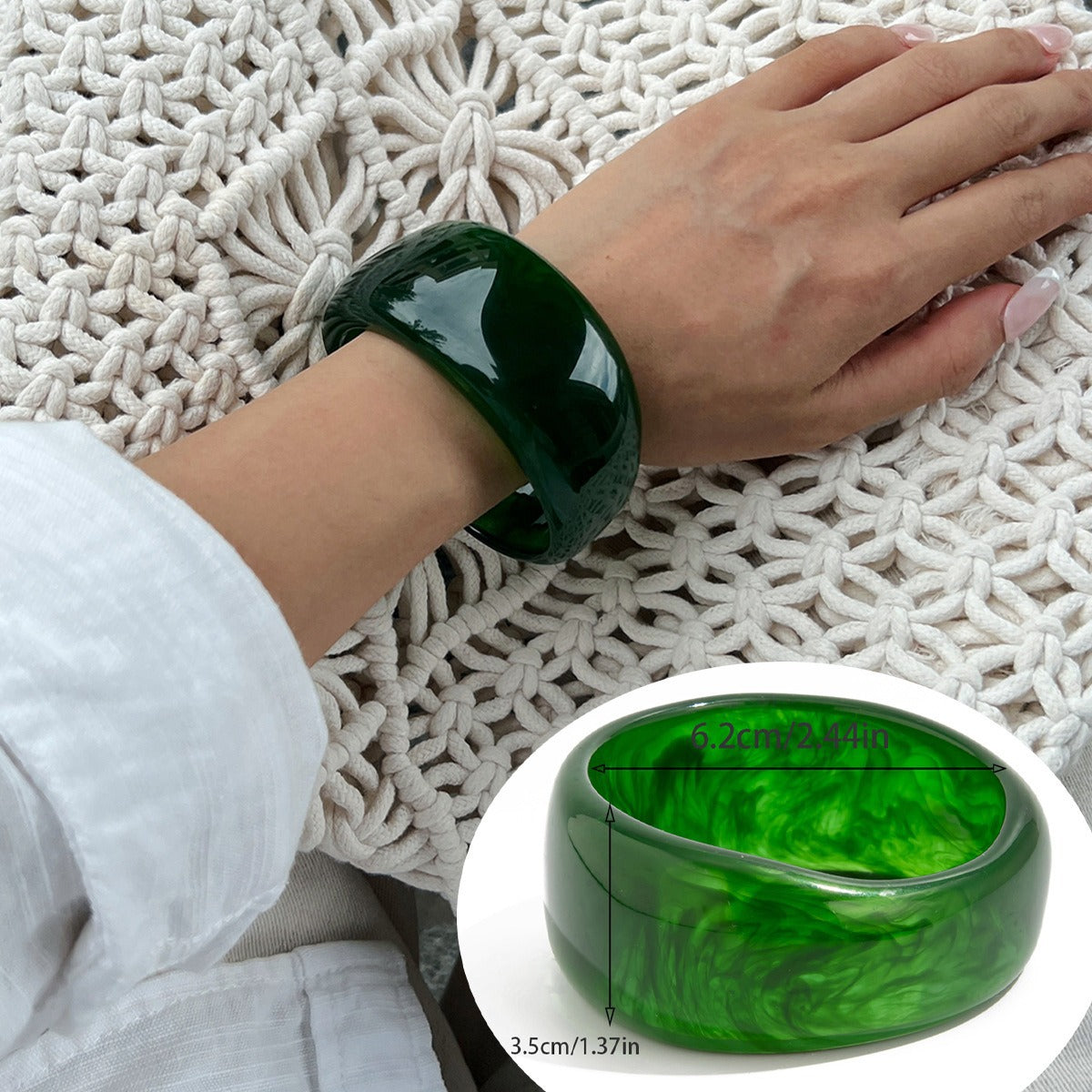 Wholesale Bold Geometric Amber Gradient Wide Resin Bangle Glossy Fashion Bracelet Stylish Jewelry Accessory Gift Boutique Resale