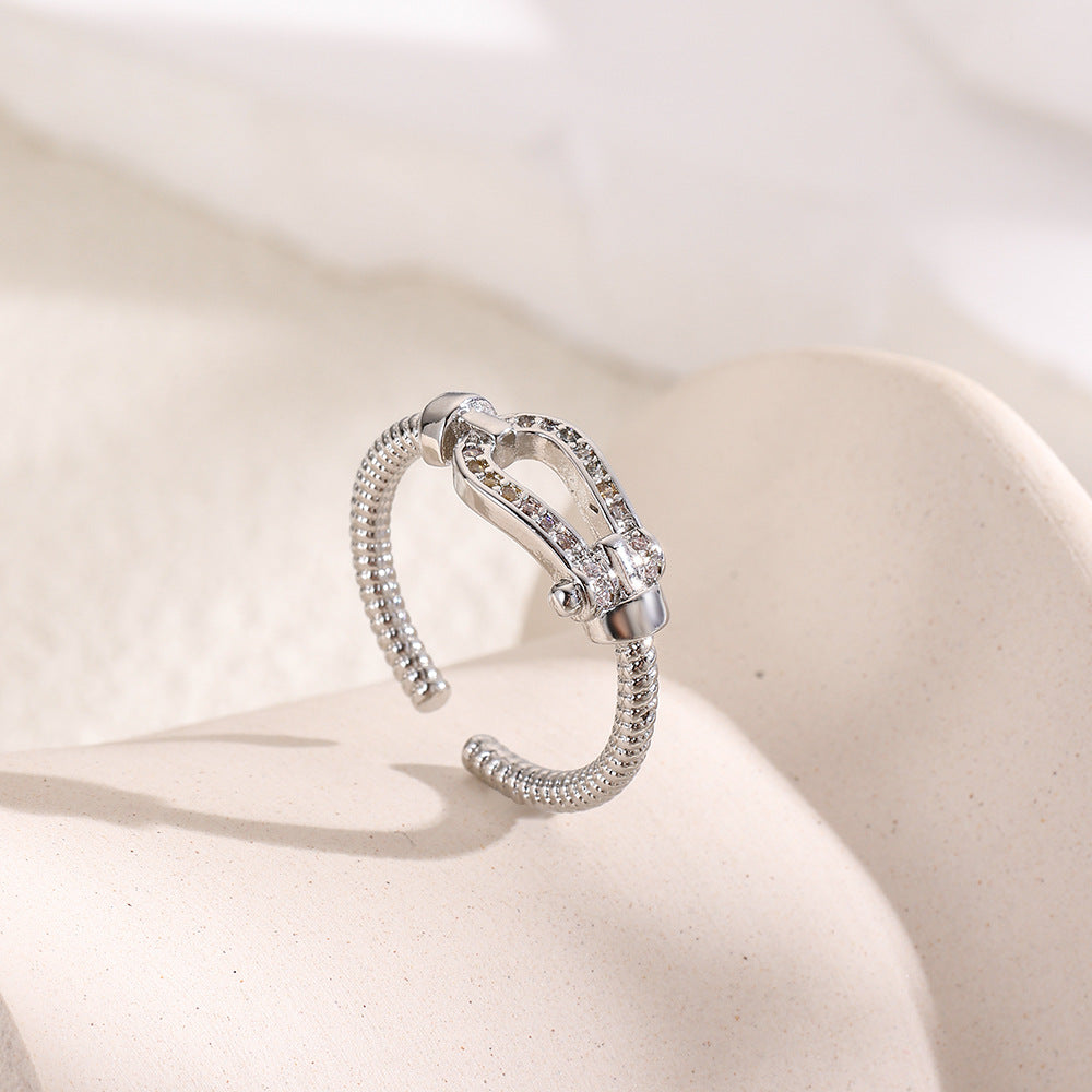 Wholesale Horseshoe buckle geometric twist U-shaped ring