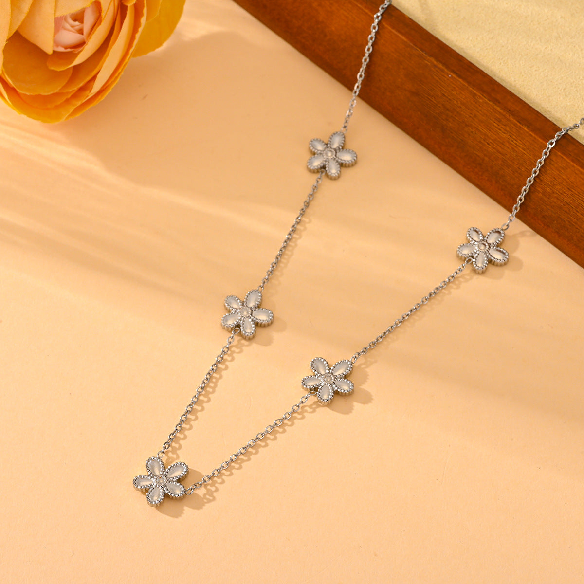 Wholesale Lovely  Design Stainless Steel Bracelet and Necklace Set Fashion Accessory