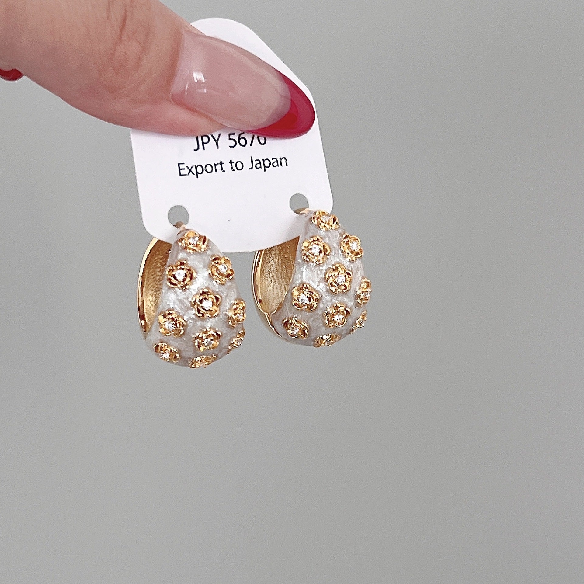 Wholesale Light Luxury Retro Hand-painted Pearl Blue Flower Stamen Zircon Earrings ACC-ES-ZhiRui001