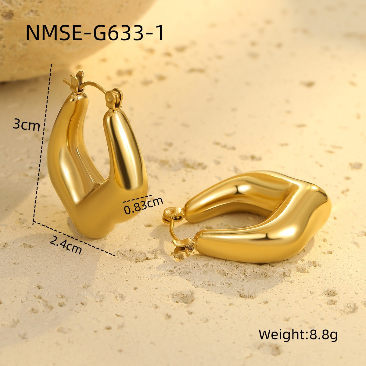 Wholesale  stainless steel retro  hollow 18K gold earrings jewelry