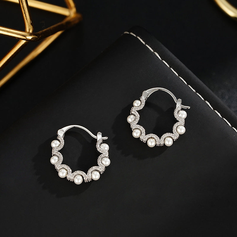 Wholesale Vintage Beaded Earrings Light Luxury Earrings