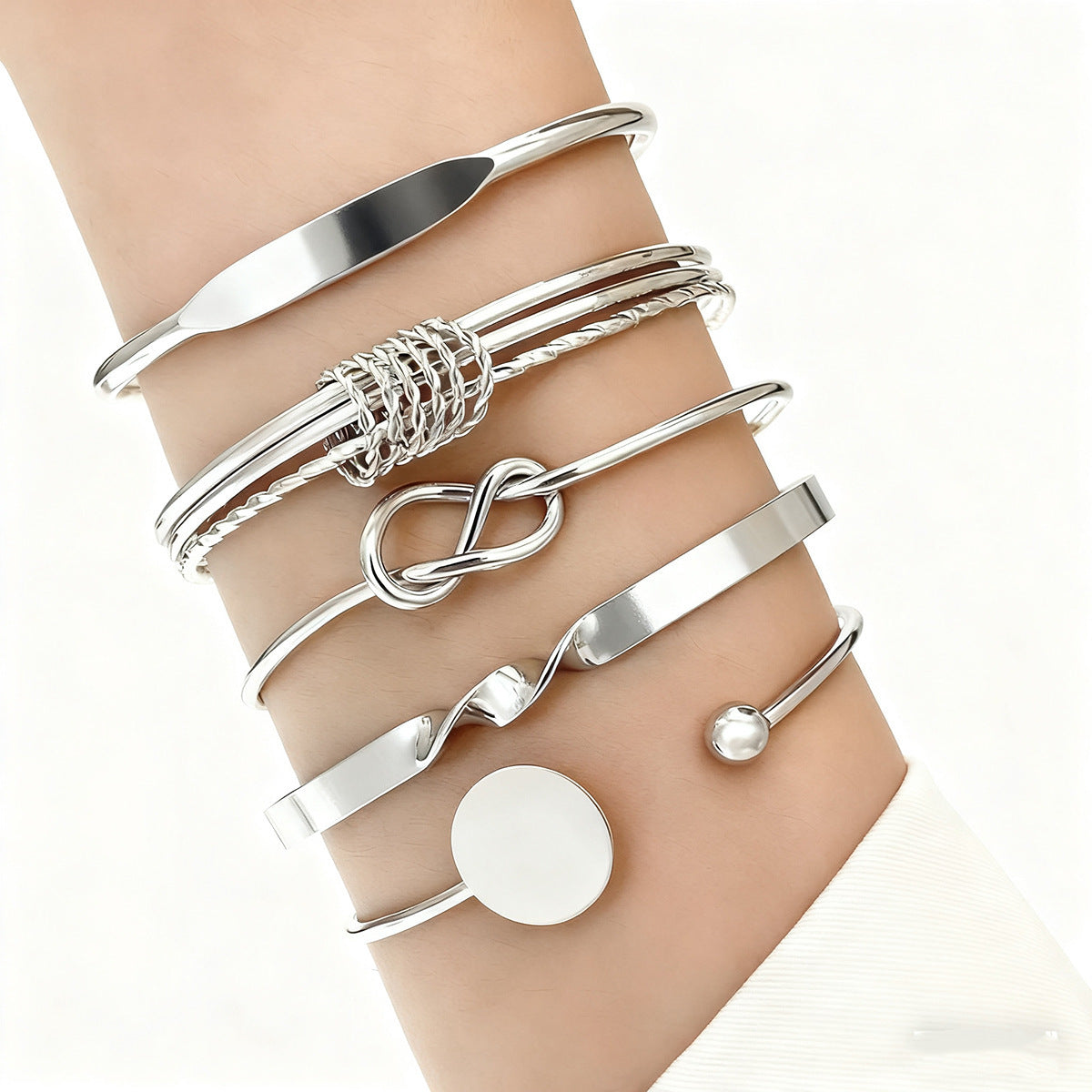 Wholesale 4 Piece Women S Leopard Print Stacking Bracelet Set Stylish Electroplated Jewelry Accessory For Everyday Wear Boutique Resale