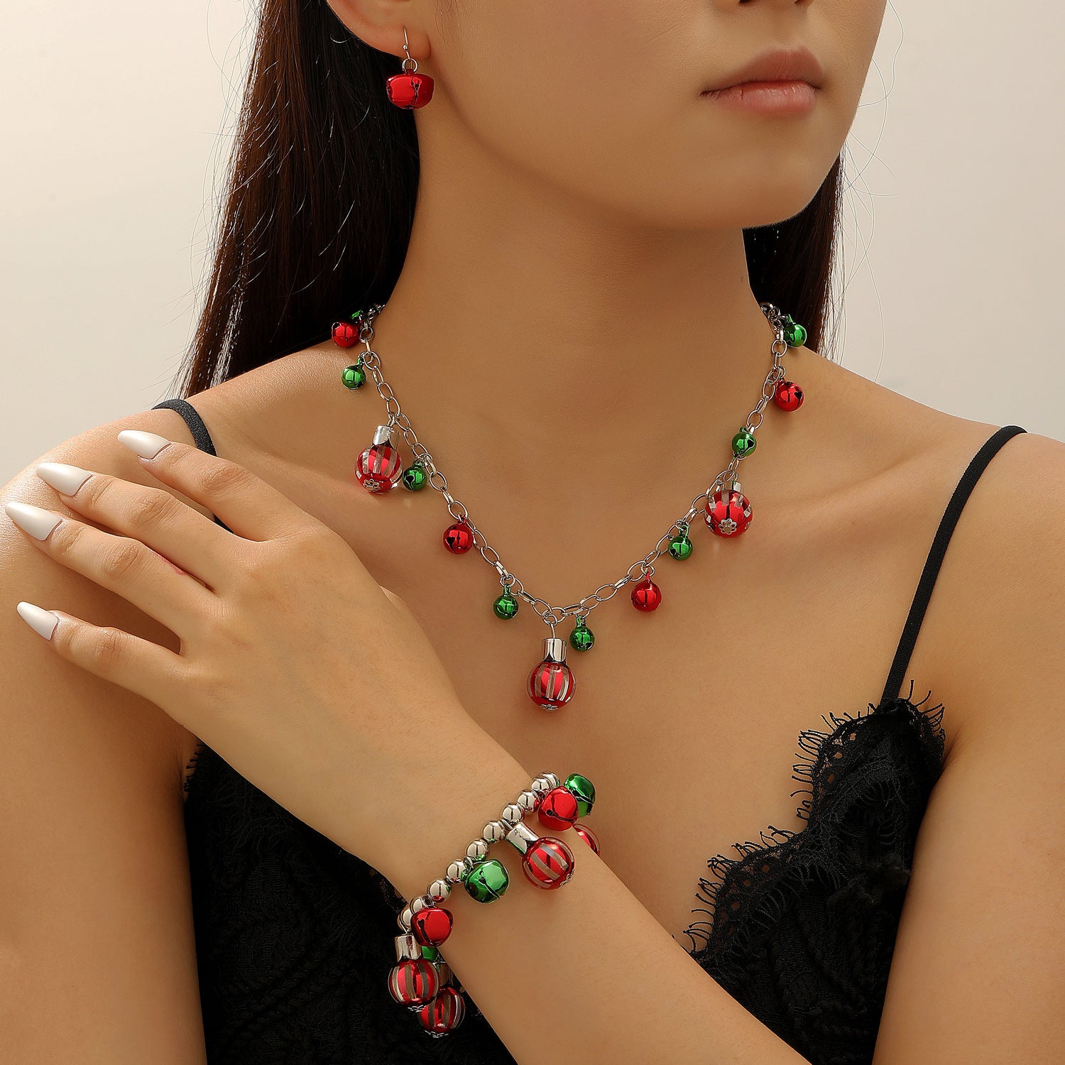 dxx-img:f56a39c4683338bf670bbb84a788ee7b