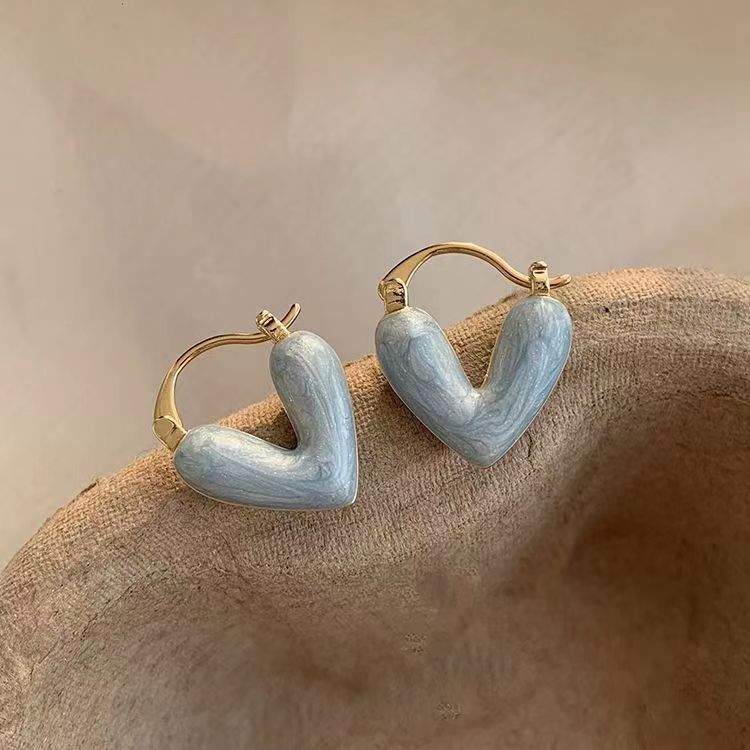 Wholesale Heart Shape Drip Glaze Earrings,  Alloy Ear Studs for Women,  Trendy Love Ear Cuff,  Everyday Wear or Gift