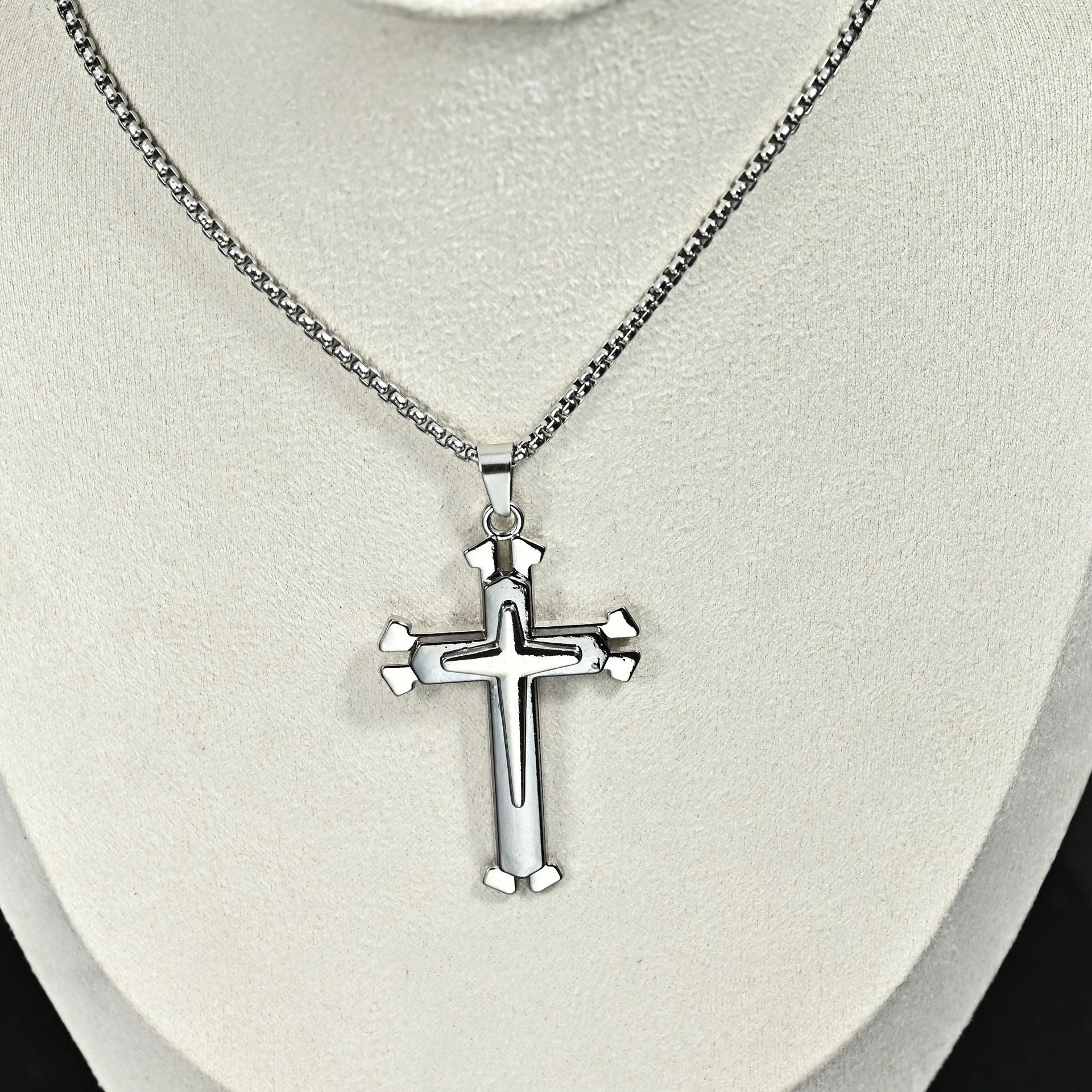 Wholesale Retro Vintage Cross Pendant Necklace For Men Stainless Steel Long Chain Chic Fashion Jewelry Accessory Gift