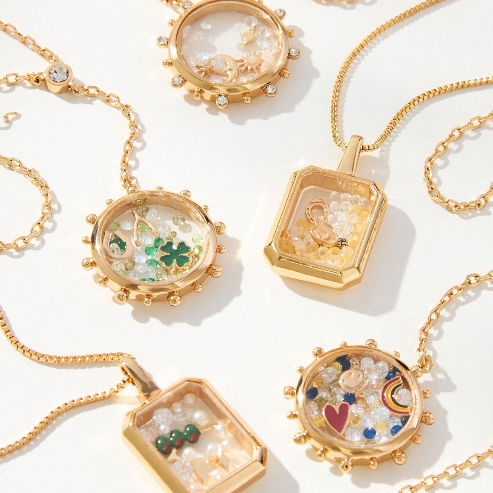 Wholesale Electroplated openable hollow transparent box DIY necklace