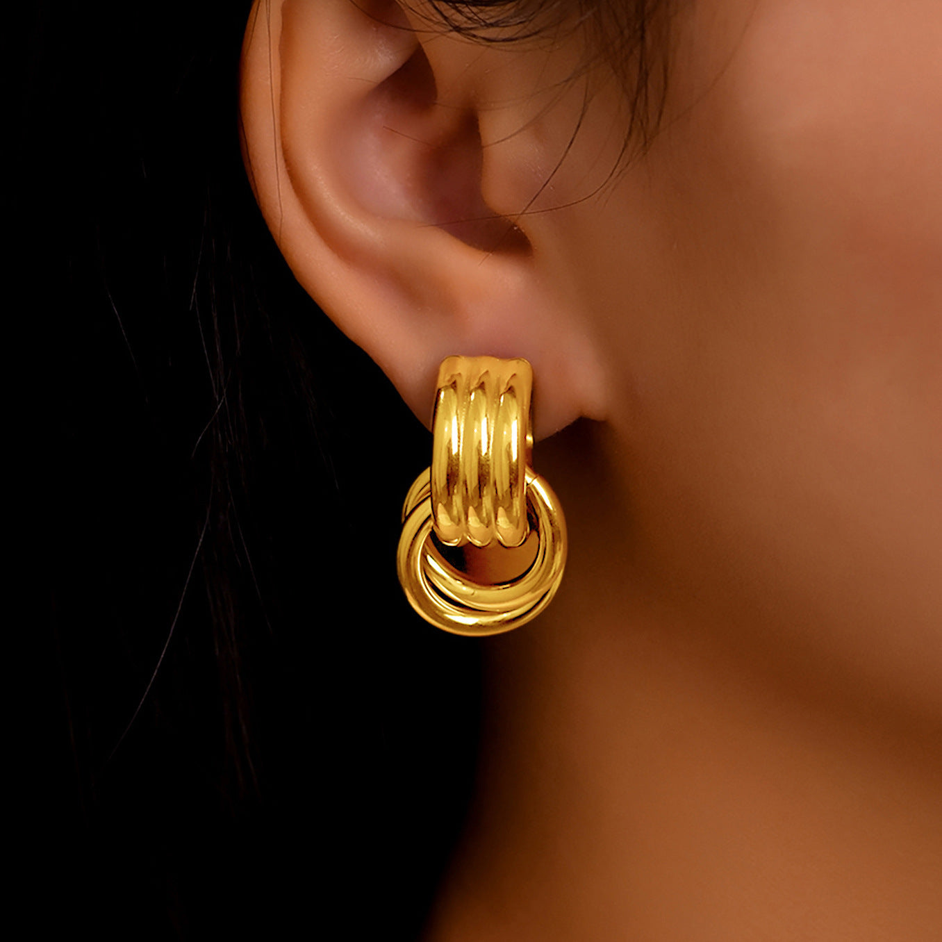 Wholesale Stainless Steel Double Ring C- Shaped Pattern High Glow Earrings