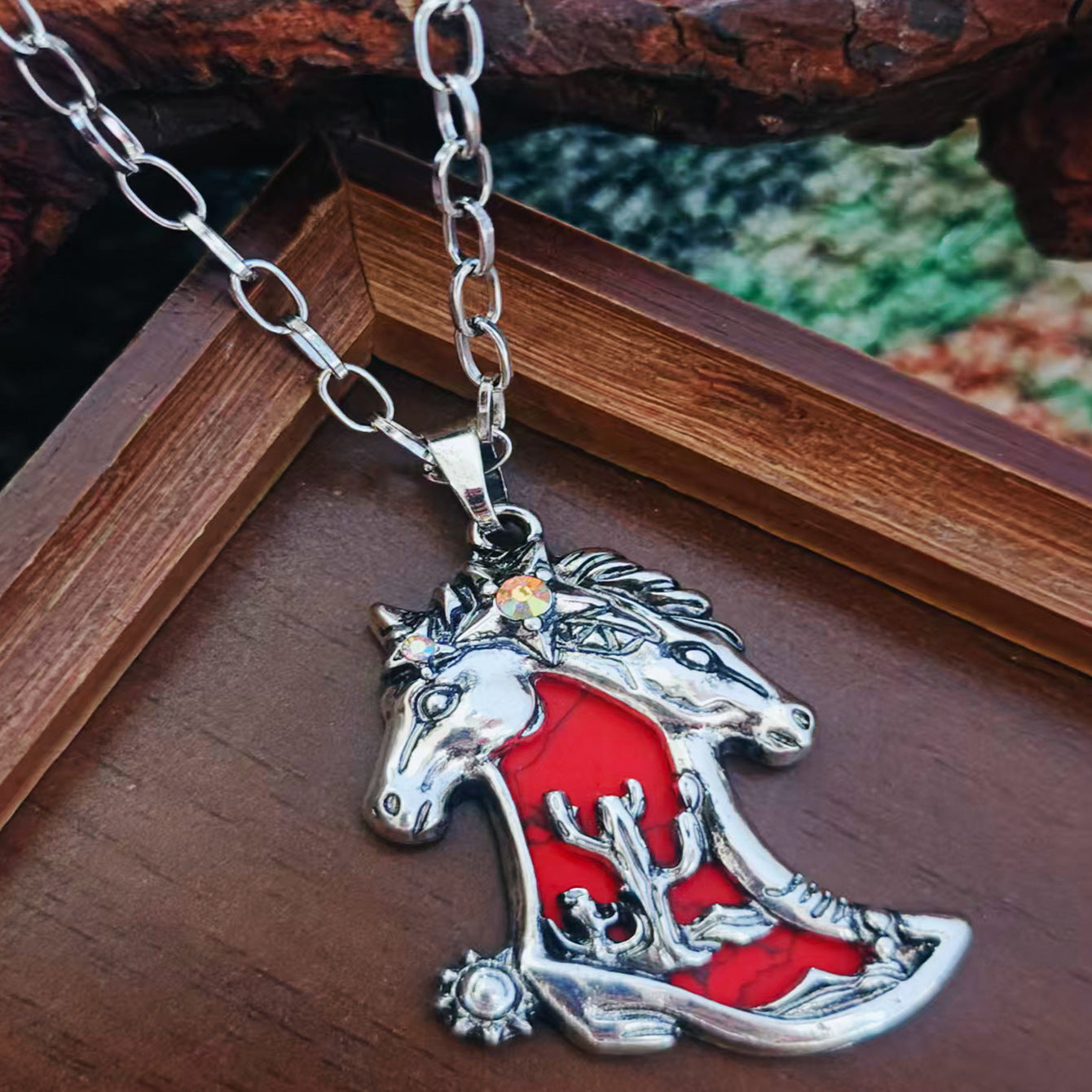Wholesale Retro Western Cowboy Boot Necklace With Turquoise Horse Head Pendant Fashion Jewelry Accessory For Party And Gift