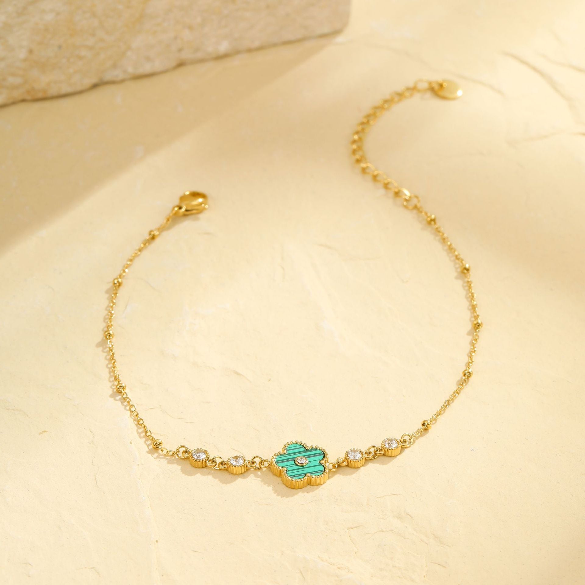 Wholesale  stainless steel 18k golden five leaf flower anklet