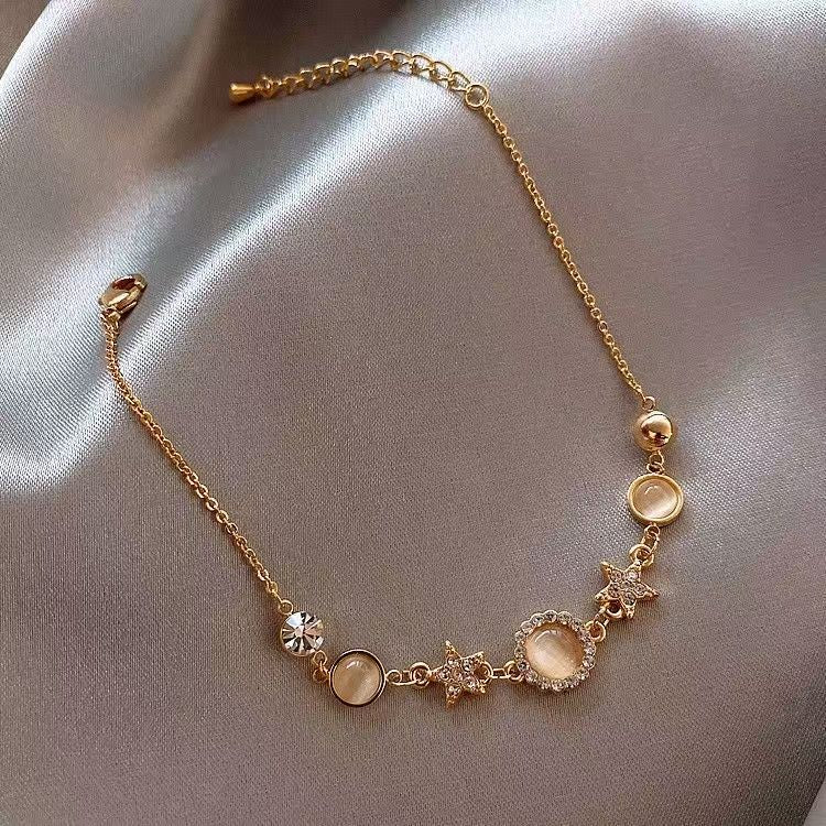 Wholesale Fish Butterfly Cat S Eye Design Alloy Bracelet Women S Trendy Everyday Jewelry Accessory Boutique Resale