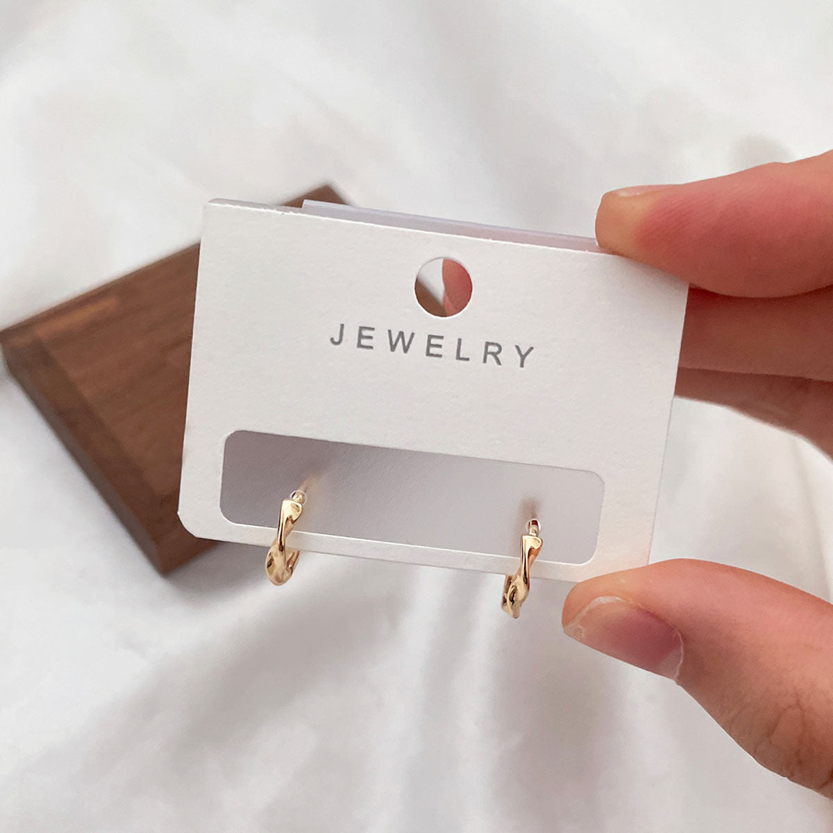 Wholesale Geometric Hollow Love Copper Gold Plated Micro-Inlaid Zirconia Earrings Hoop Earrings ACC-ES-BaiTian001