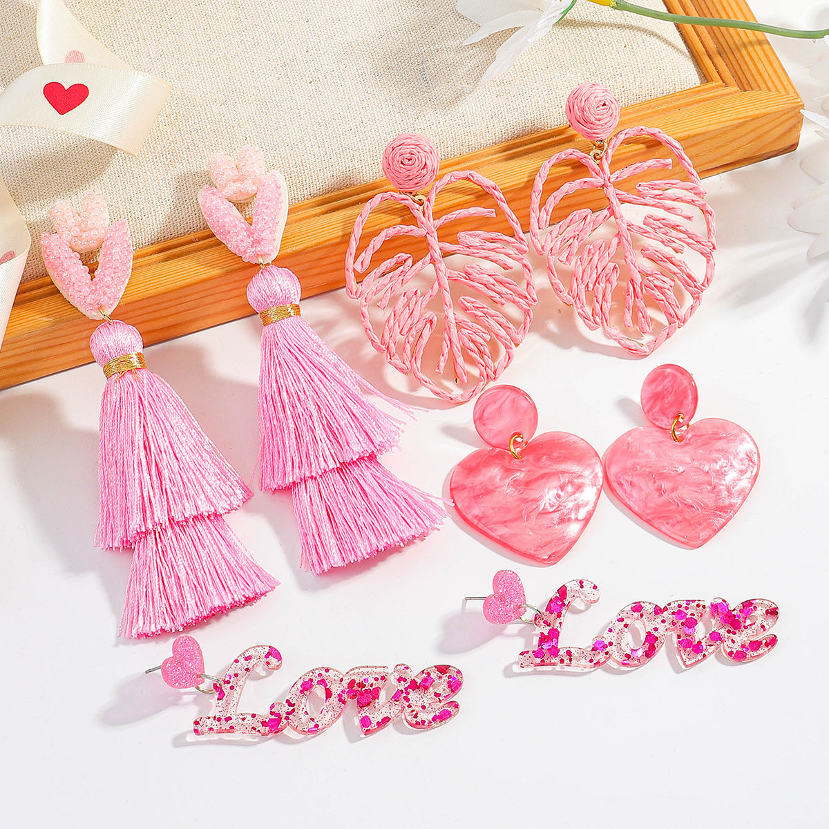 Wholesale Resin Valentine' s Day Tassel Earrings