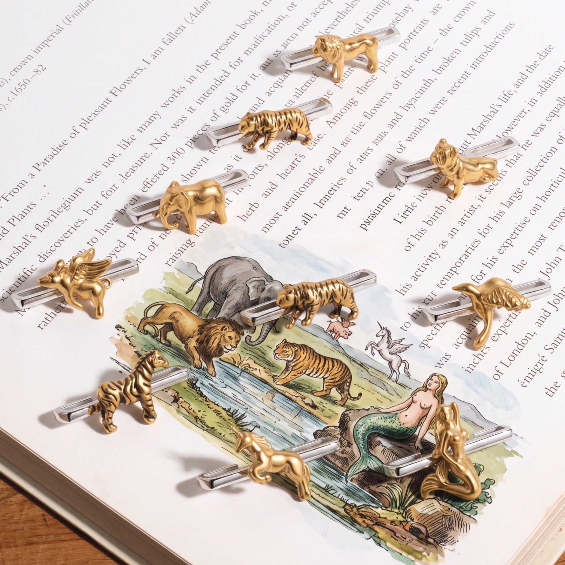 Wholesale Trendy Lion 18K Gold Plated Stainless Steel Watch Strap Charm DIY Jewelry Accessory Boutique Gift