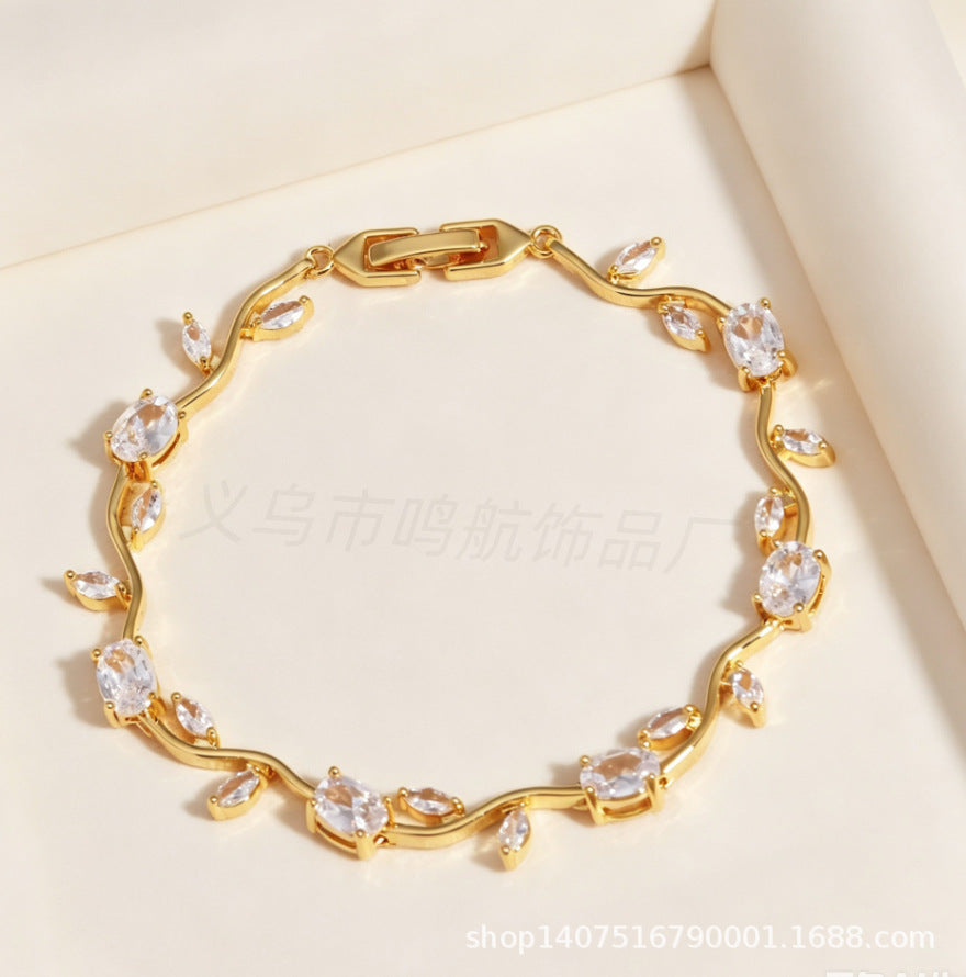 Wholesale Trendy Leaf Design Rhinestone Bracelet,  Fashion Accessory for Everyday Wear or Boutique Resale