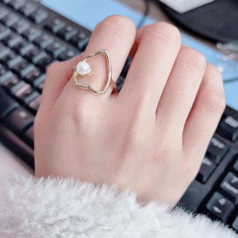 Wholesale Heart-shaped hollow heart ring
