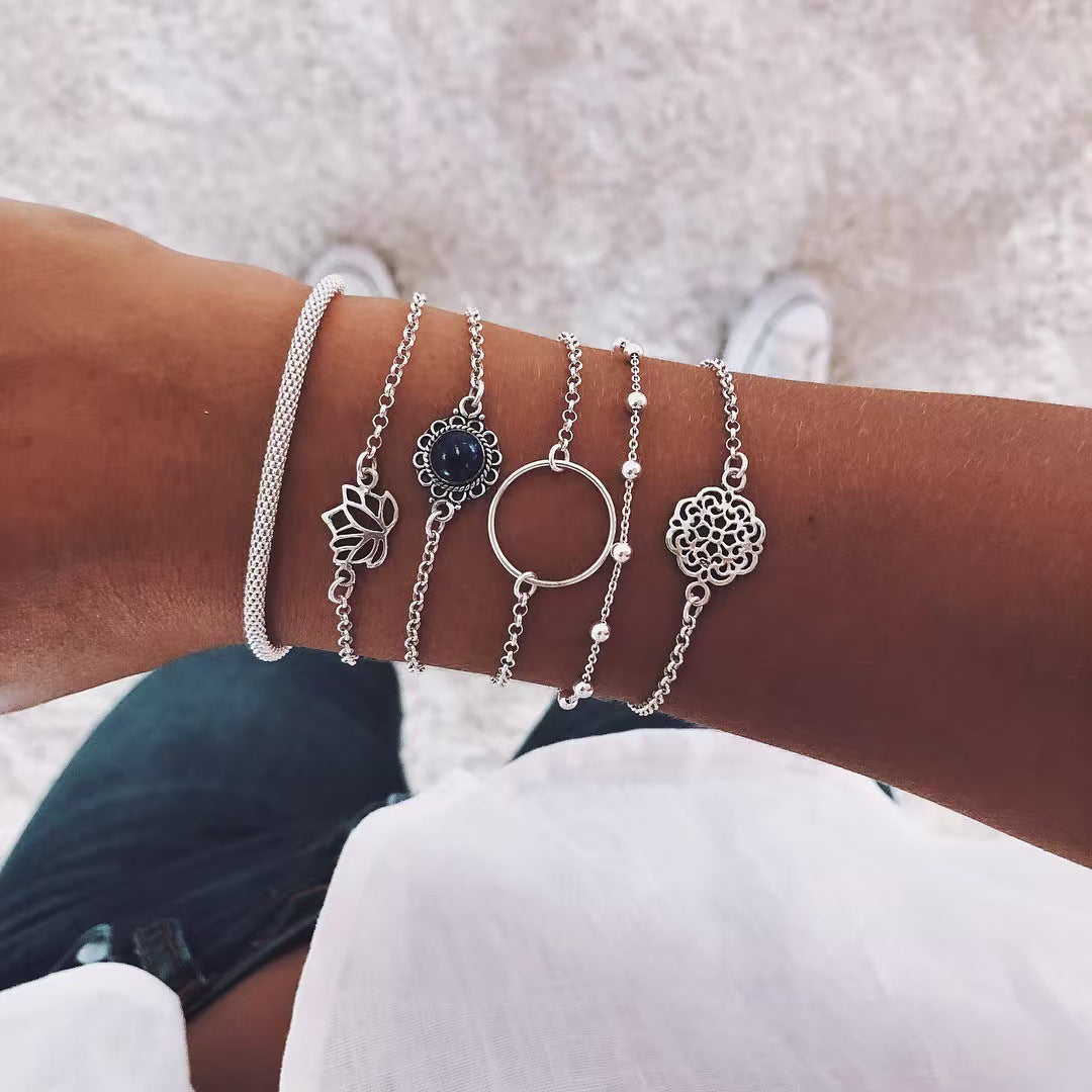 Wholesale Bohemian Hollow Heart Moon Geometric Alloy Bracelet 5-Piece Set Fashion Accessory Gift