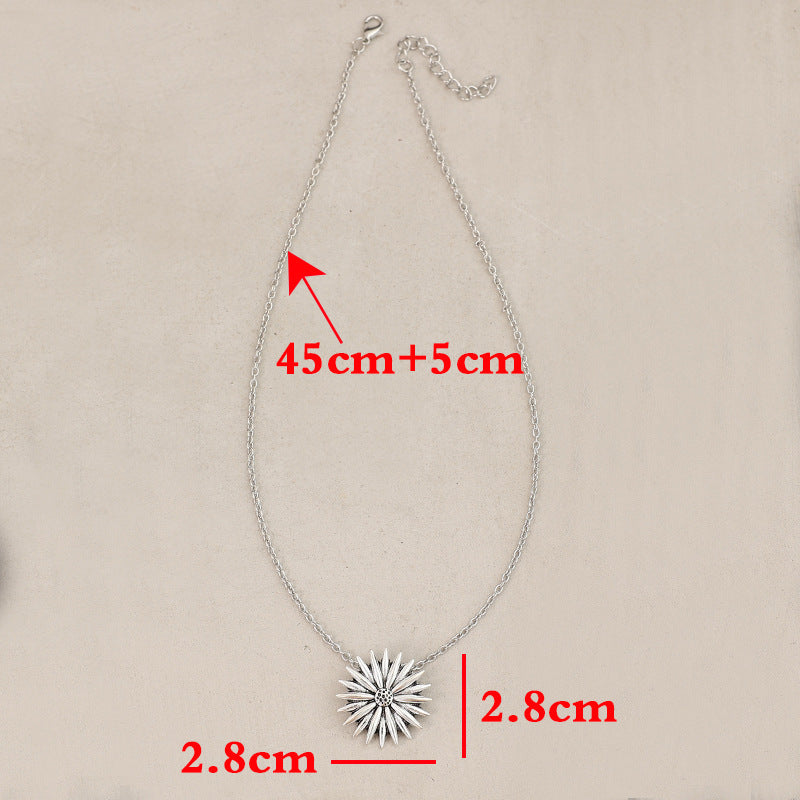 Wholesale Simple Large Flower Alloy Pendant Necklace Fashion Accessory Boutique Gift