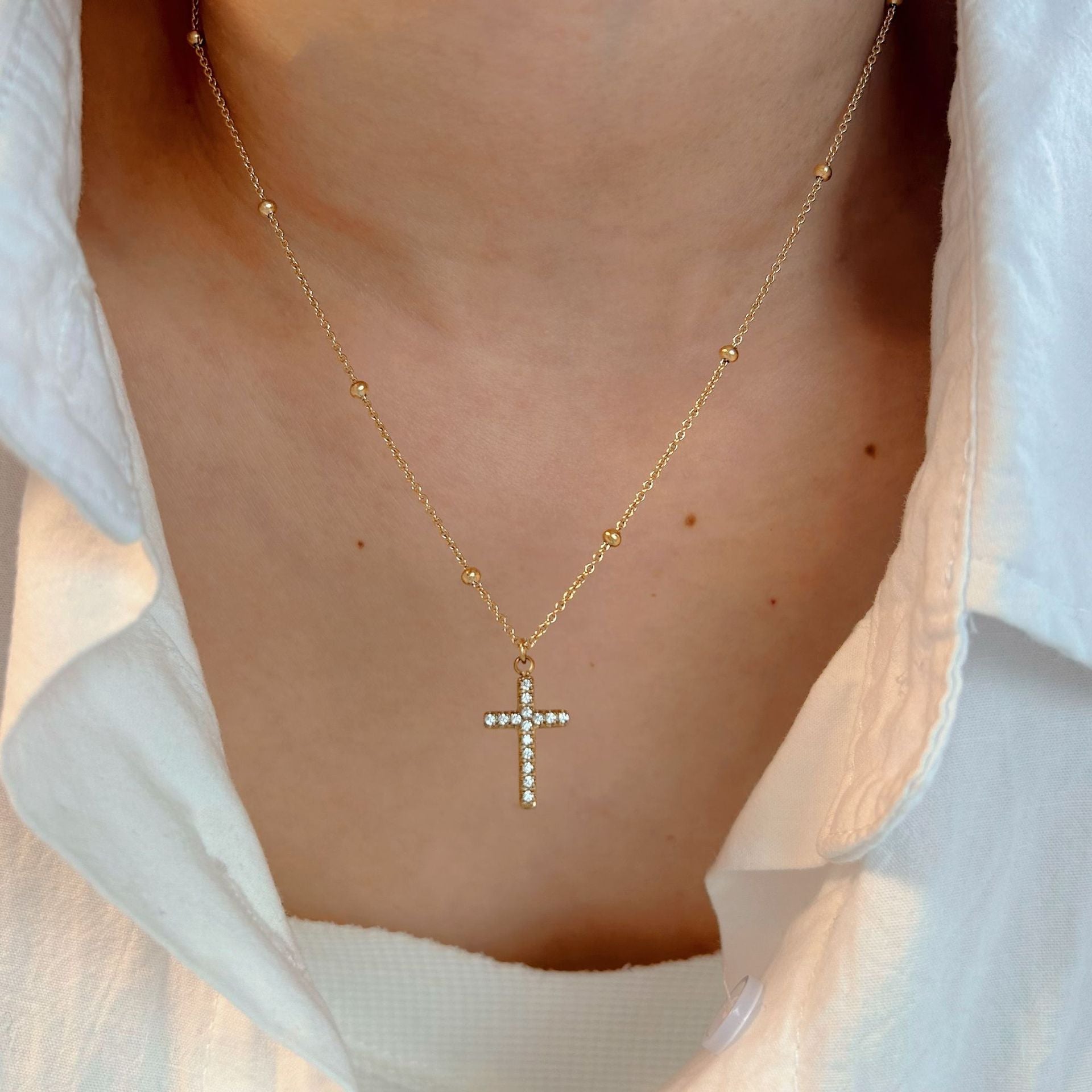 Wholesale Stainless Steel Natural Pearl Beads Beaded Diamond Cross Pendant Necklace