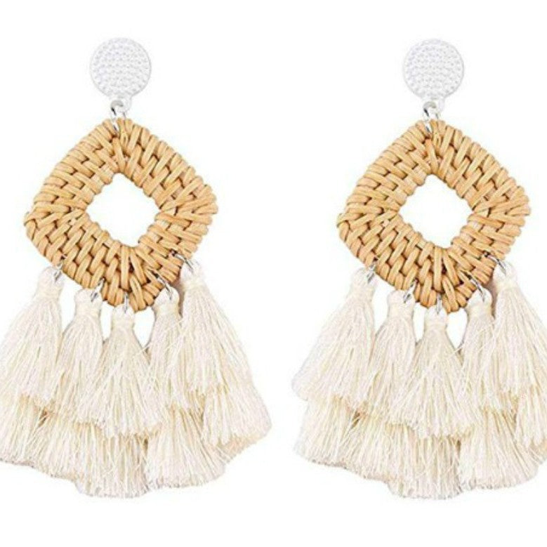 Wholesale Bohemian Handwoven Wood Tassel Earrings,  Trendy Fashion Accessory for Resale