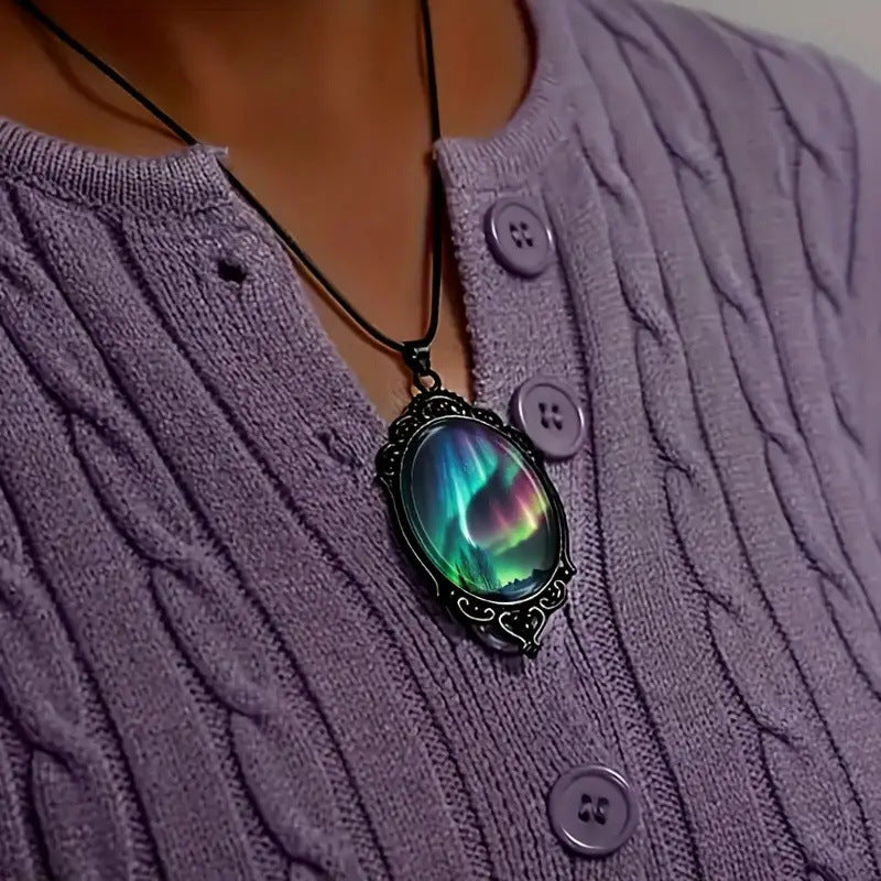 Wholesale Landscape Glass Pendant Necklace - Stylish Jewelry Accessory for Gift Giving and Resale