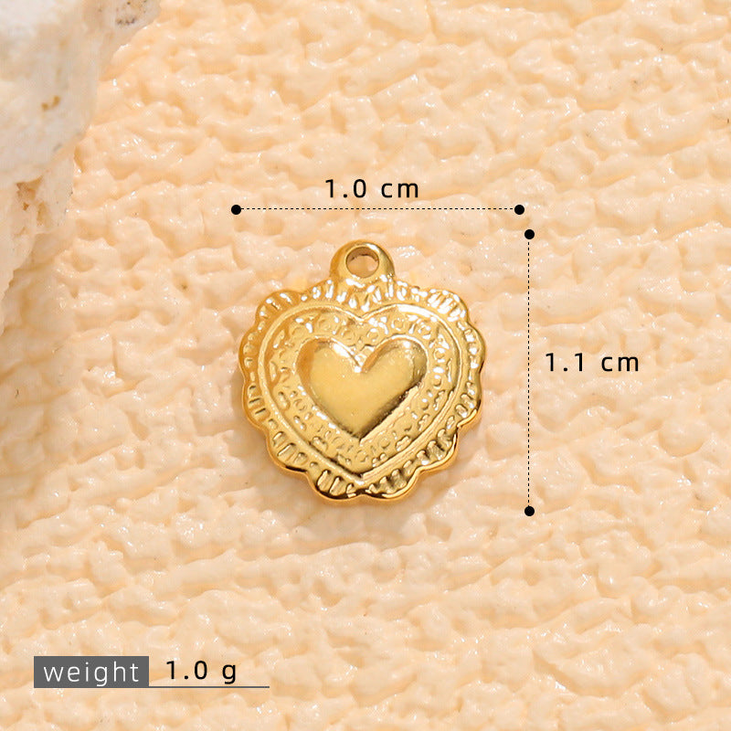 Wholesale heart-shaped pendant